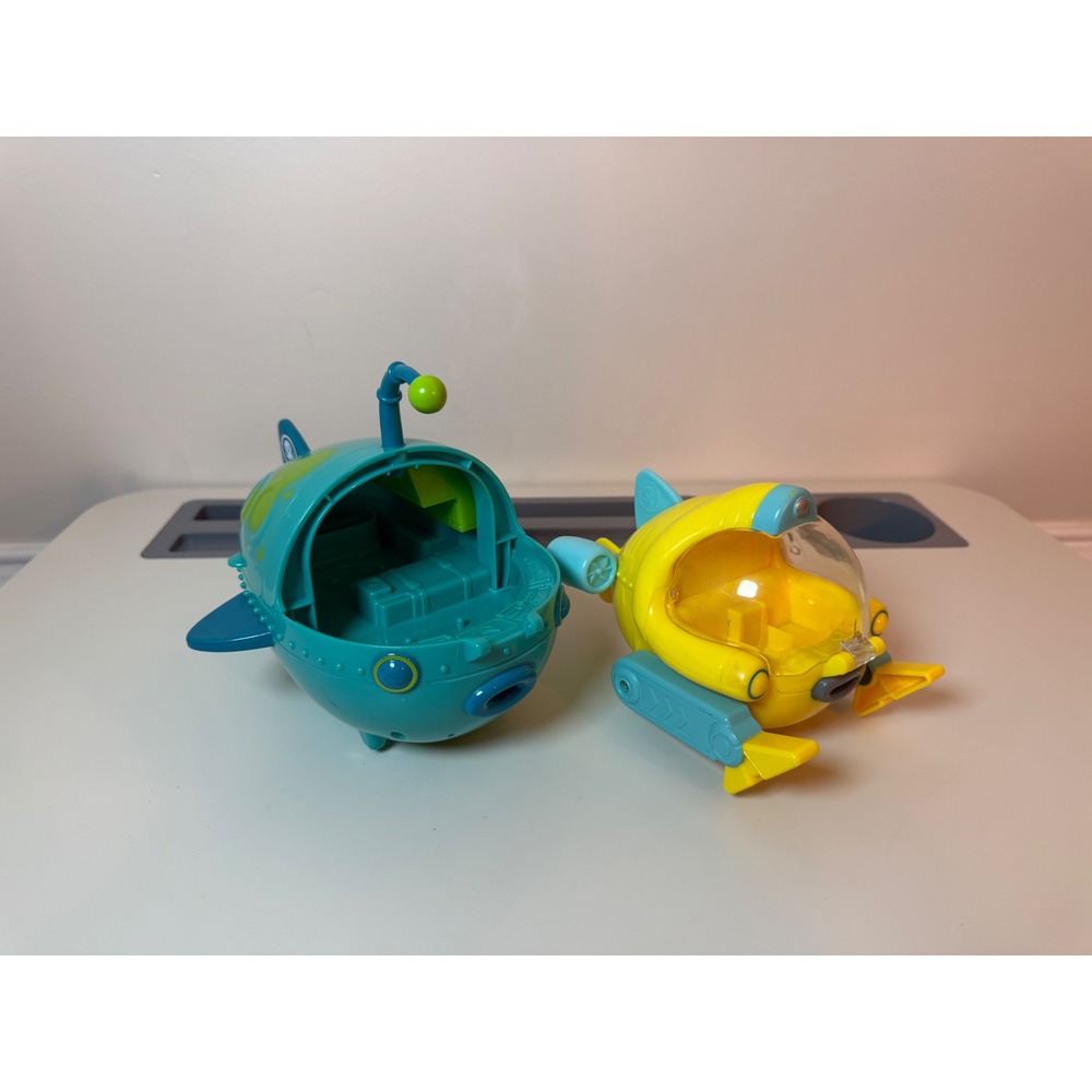 Fisher Price Octonauts Gup-A and Gup-E Submarine Vehicles Set Teal Yellow Toy
